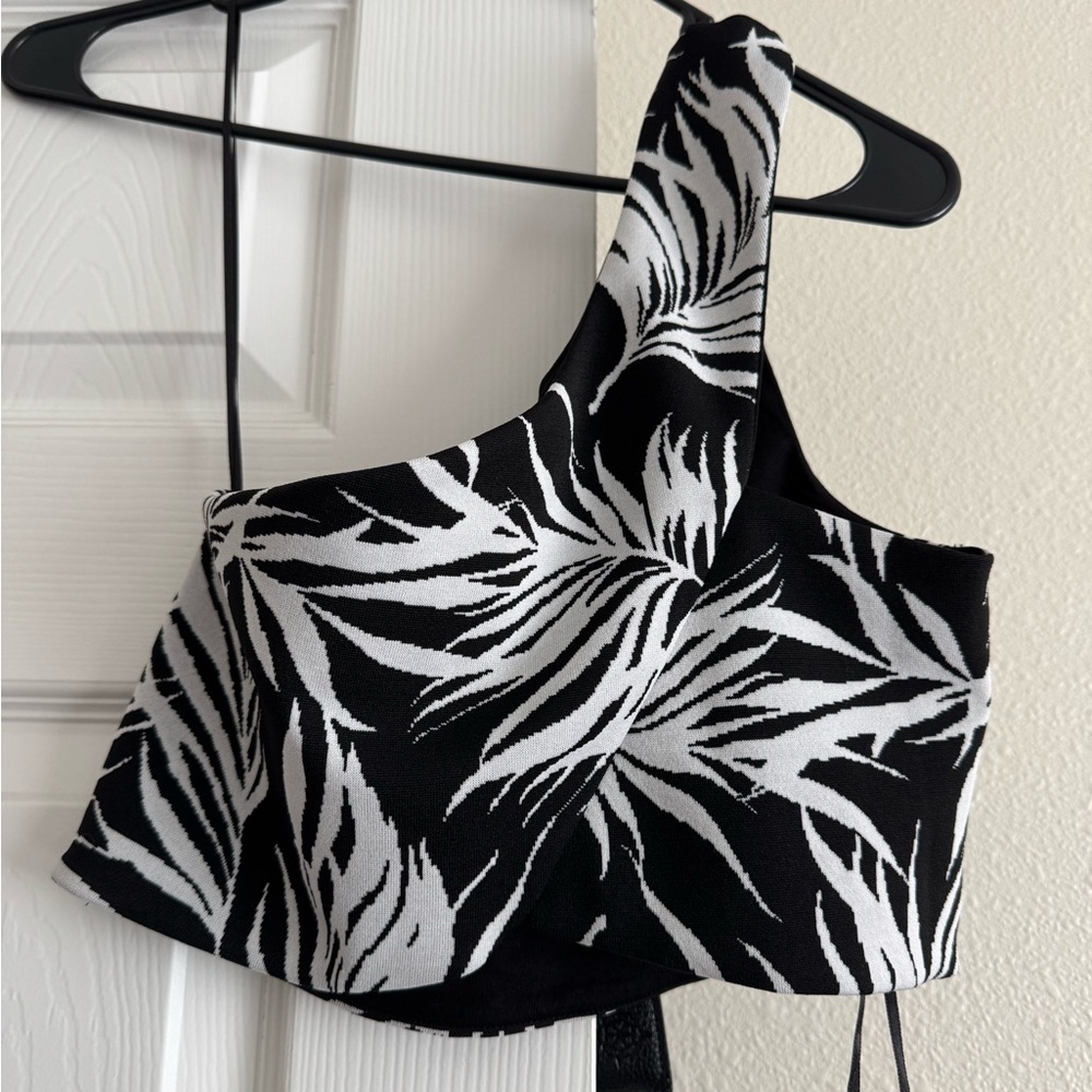 Zara Black and White Asymmetrical Crop Tank Top